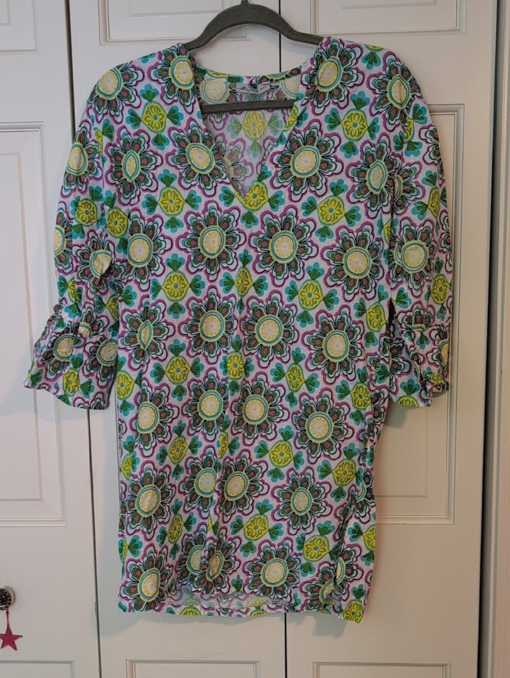 Floral V-Neck 3/4 Sleeve Women’s Top - Green & Purple